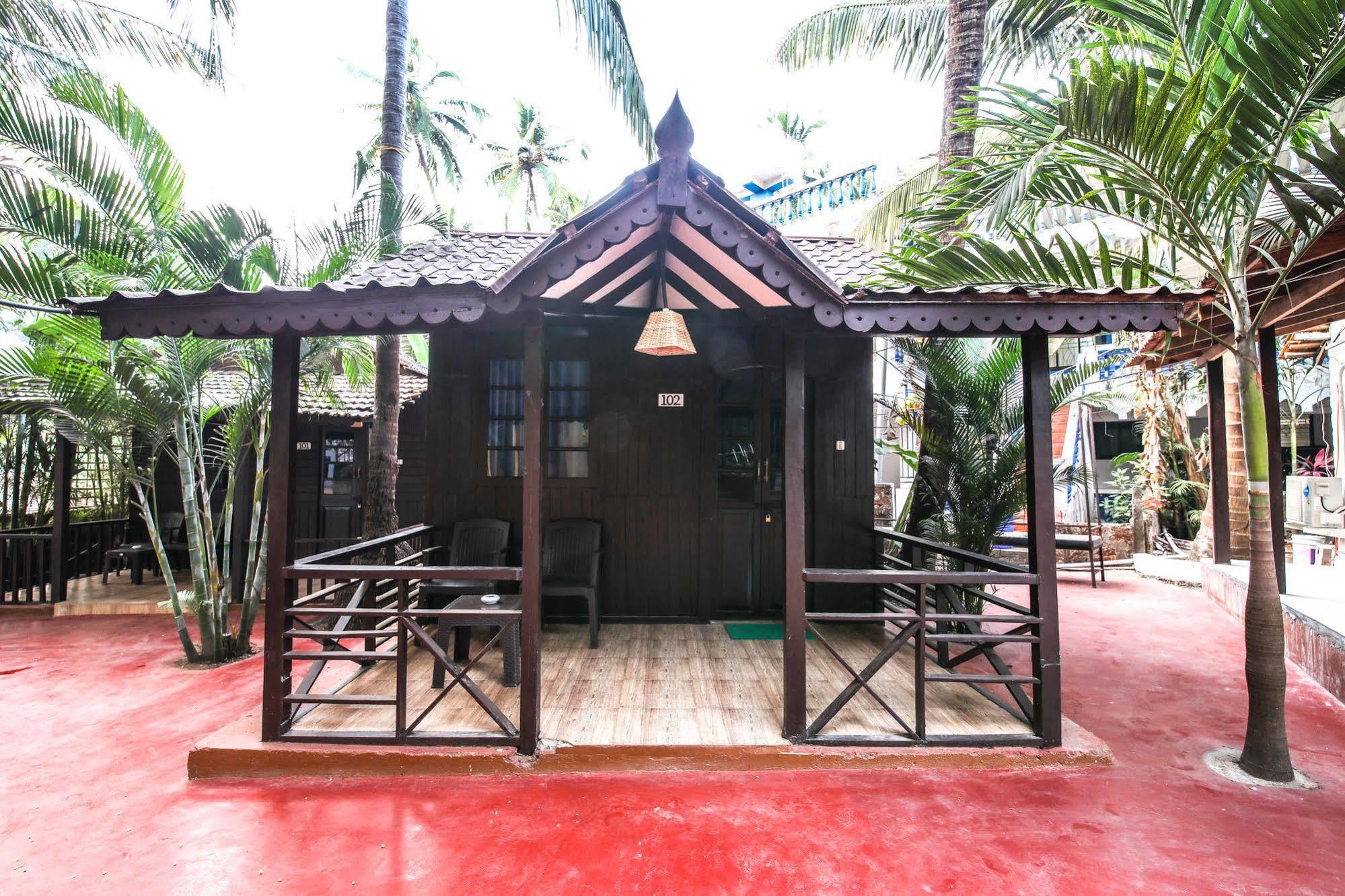 Treebo Trend Ashwem Beach Resort Goa Mandrem Buitenkant foto