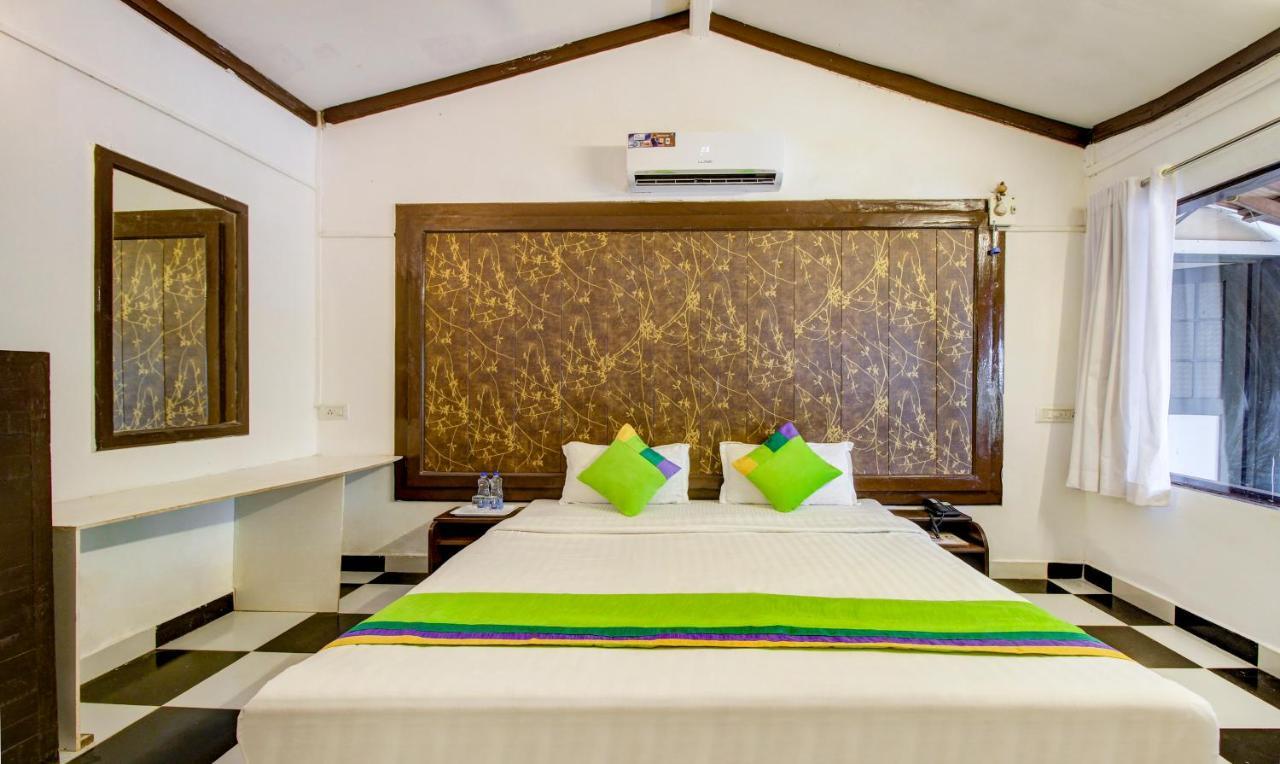 Treebo Trend Ashwem Beach Resort Goa Mandrem Buitenkant foto