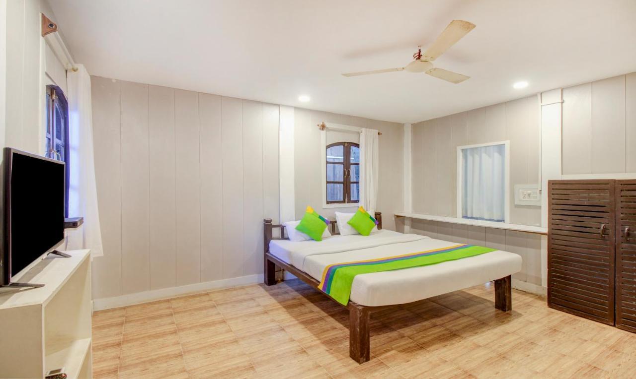 Treebo Trend Ashwem Beach Resort Goa Mandrem Buitenkant foto