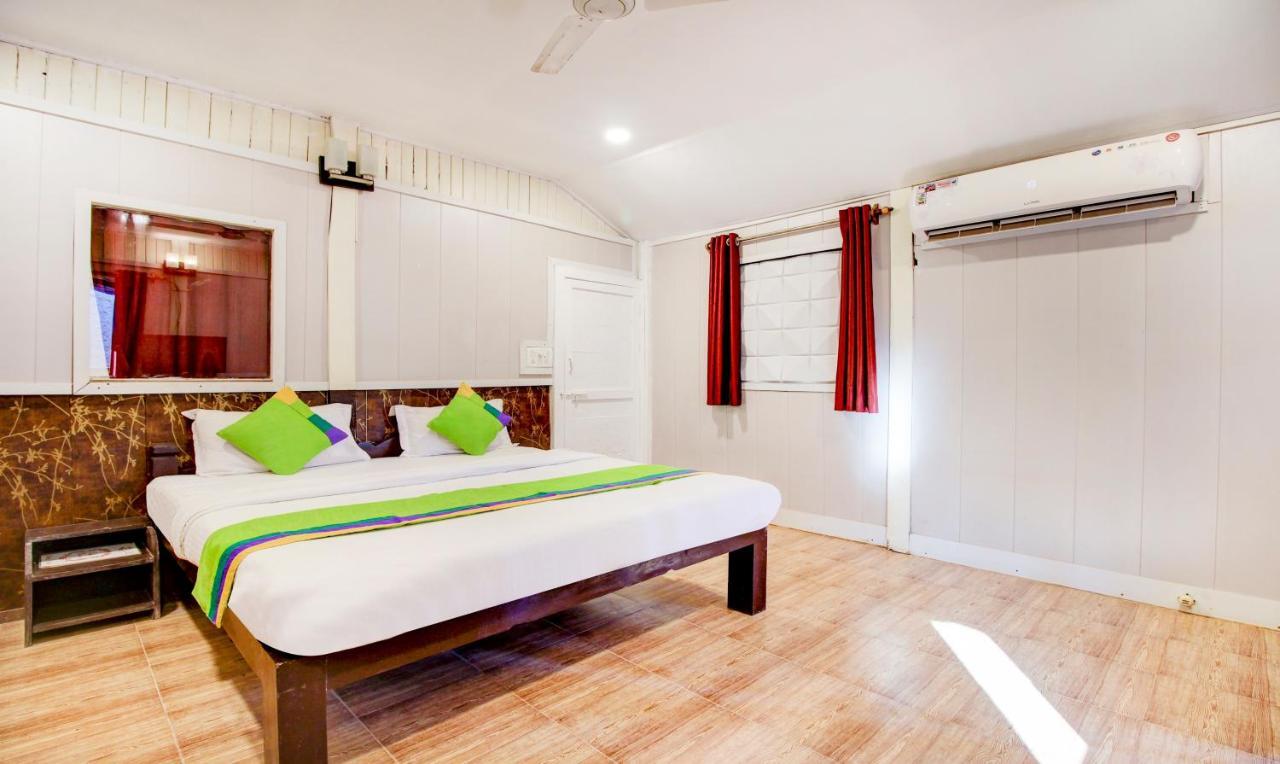 Treebo Trend Ashwem Beach Resort Goa Mandrem Buitenkant foto